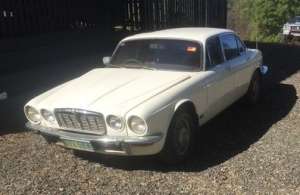 1974 SERIES 2 4.2 JAGUAR XJ6 2 FOR 1 DEAL