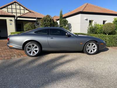 2004 Jaguar XK8 auto