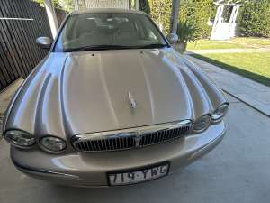 2006 Luxury Jaguar X Type