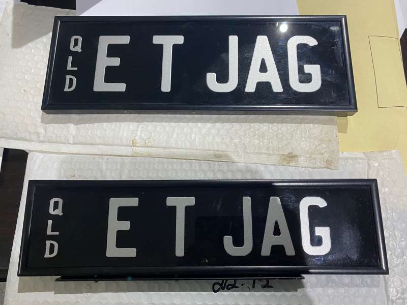 ET JAG Personalised plates